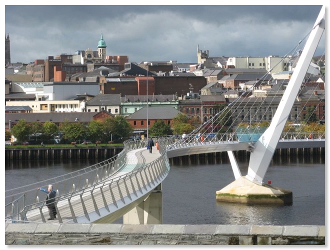 05 Peace Bridge L&#39;Derry